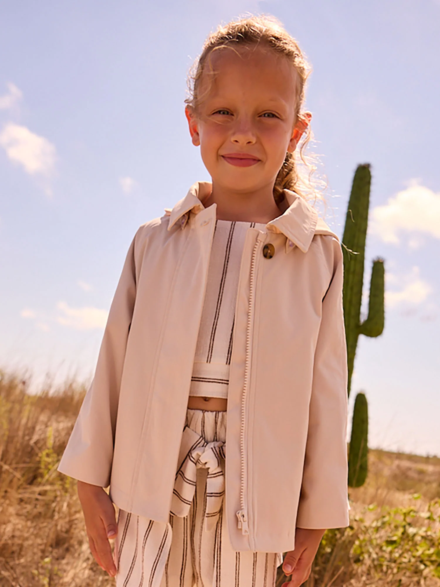 Giubbino Mayoral Bambina con cappuccio panna - Image 4